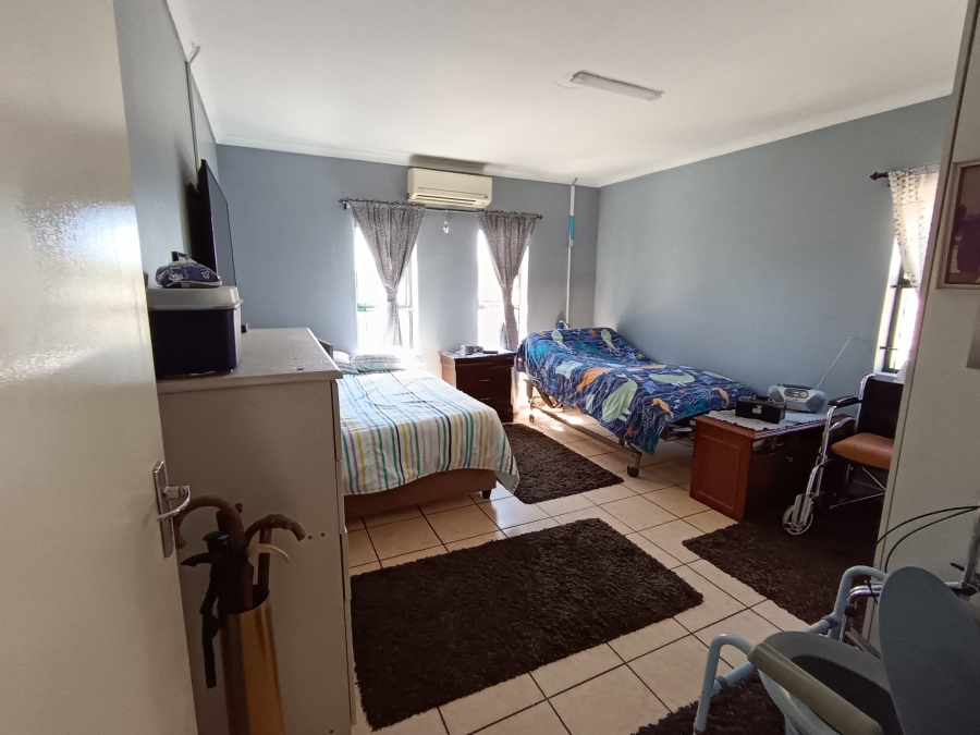 To Let 2 Bedroom Property for Rent in Saldanha Western Cape